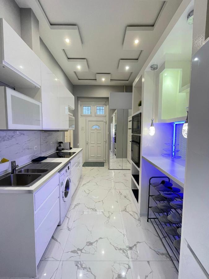 Deluxe Sapphire Residency - 4 Bedrooms Budapest Exterior foto